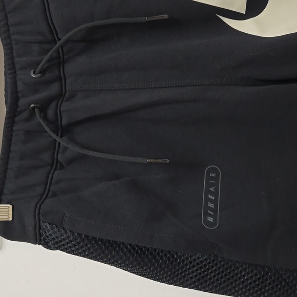 Nike Air French Terry Logo Short Black Boys Size L 14/16 - Picture 6 of 15